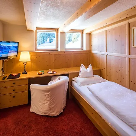 Ilga Hotel 3*